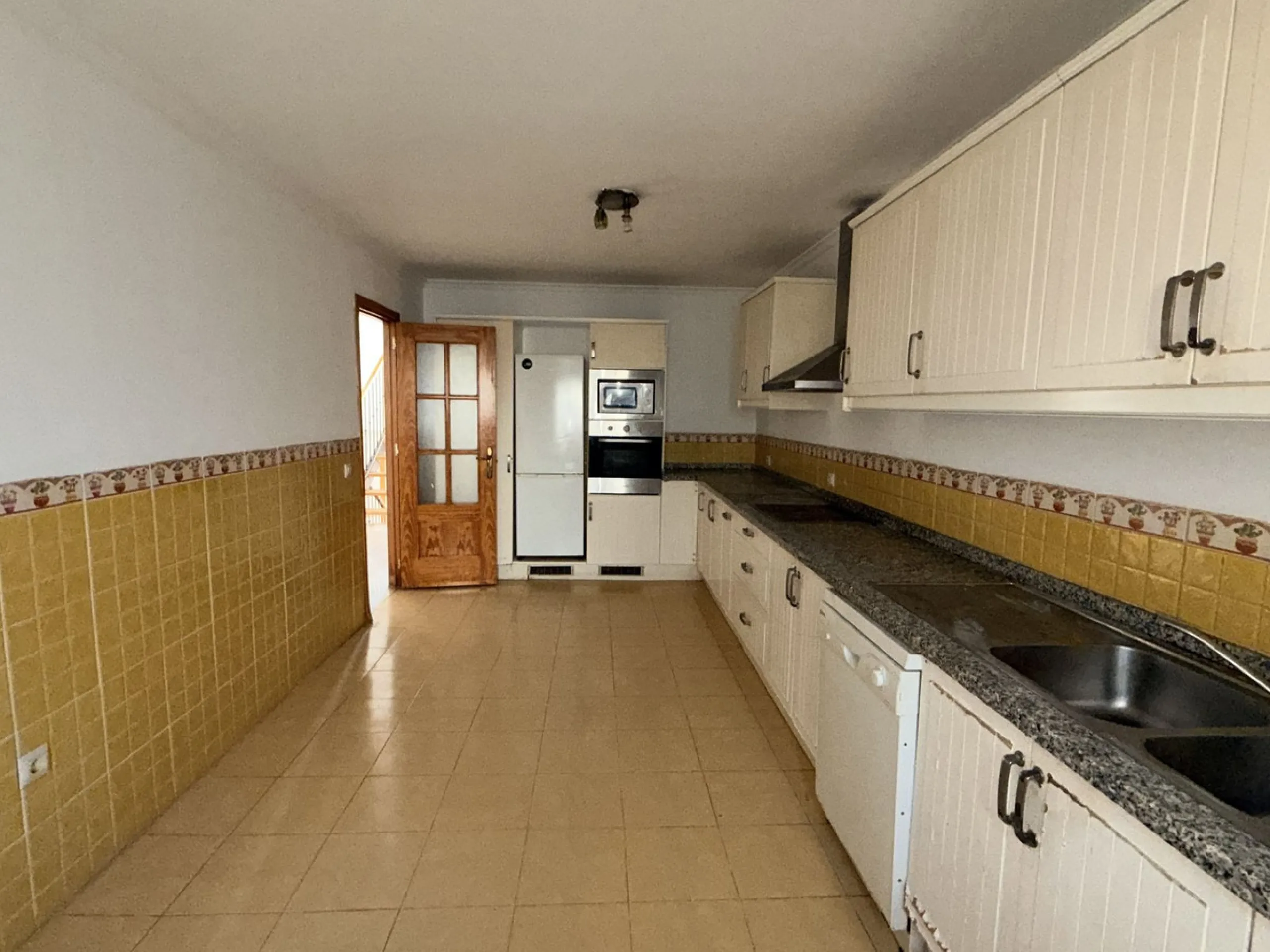 EXCLUSIVE OPPORTUNITY – SPACIOUS VILLA IN MIJAS (MÁLAGA) – SPECIAL SALE (AUCTION/OFFERS)