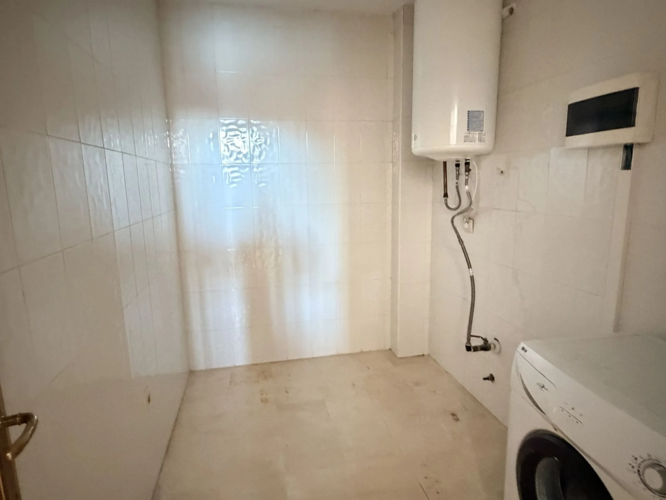 EXCLUSIVE OPPORTUNITY – SPACIOUS VILLA IN MIJAS (MÁLAGA) – SPECIAL SALE (AUCTION/OFFERS)
