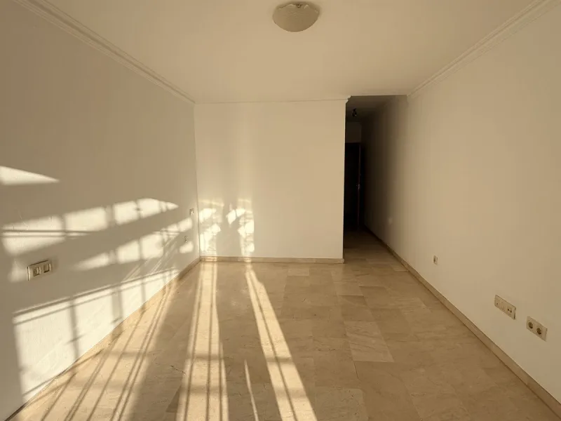 EXCLUSIVE OPPORTUNITY – SPACIOUS VILLA IN MIJAS (MÁLAGA) – SPECIAL SALE (AUCTION/OFFERS)