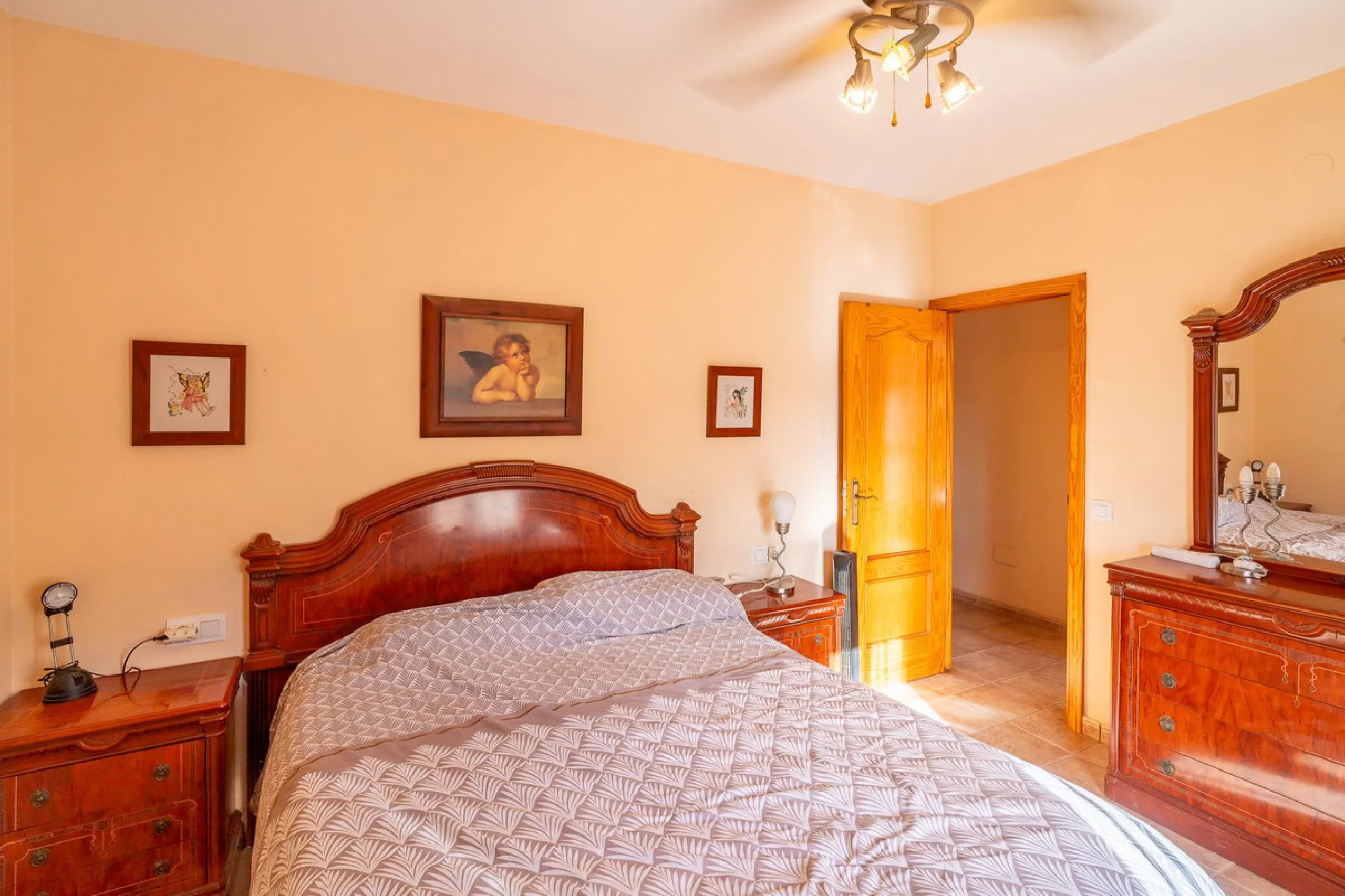 Stunning Urban/Rustic Home in Mijas, Málaga – 274 m² of Comfort and Style