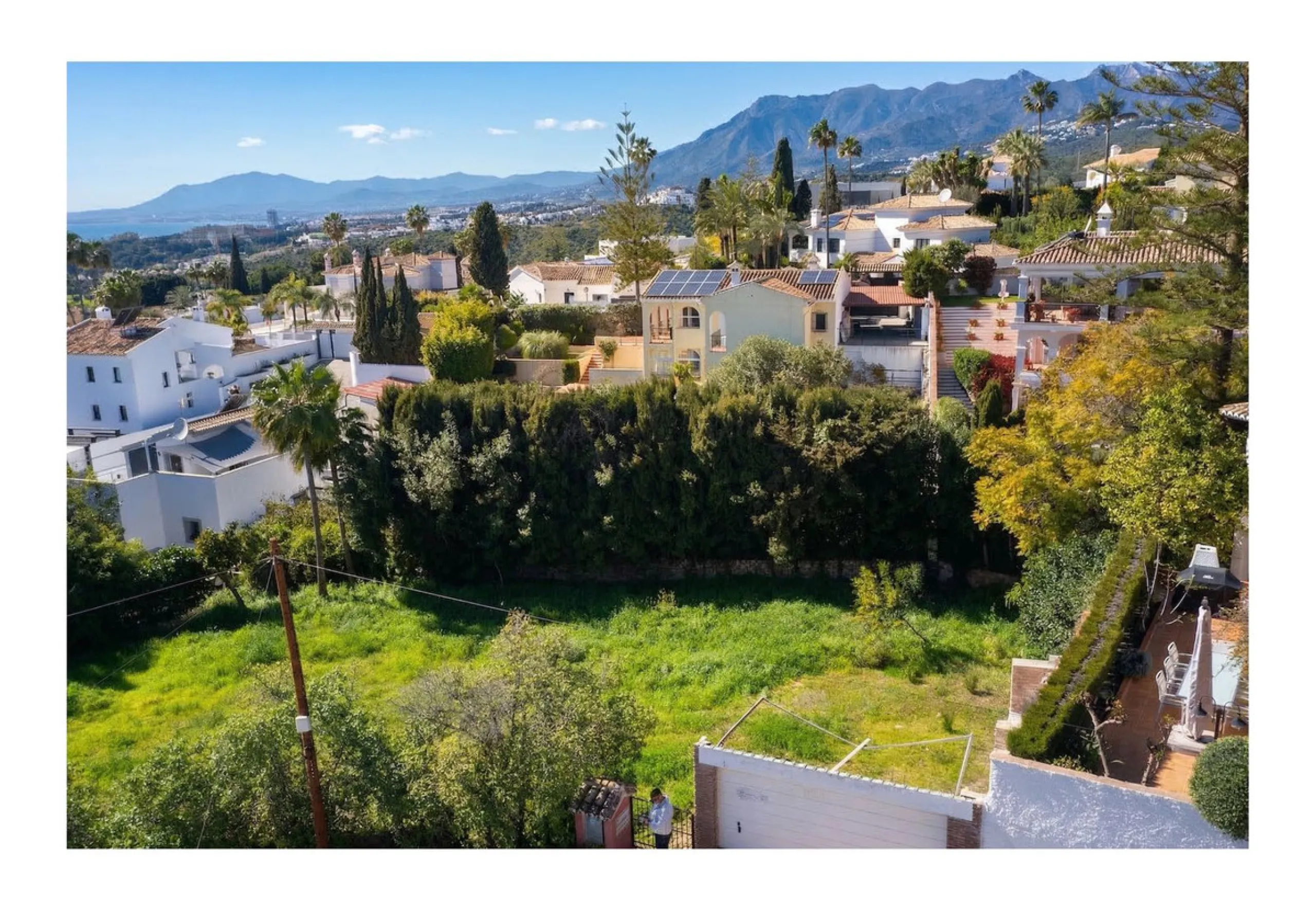 Plot - Residential Plot в продаже в Marbella, Málaga. Площадь участка 1306 м²