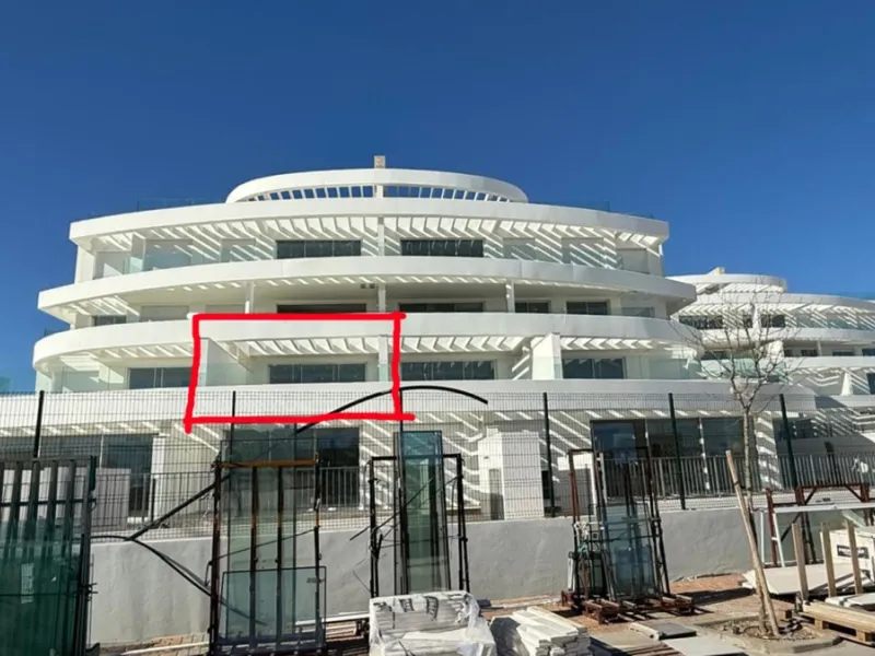 Apartment - Middle Floor Apartment в продаже в Mijas, Málaga. В доме 1 спален и 1 ванных комнат. Площадь дома 49 м²
