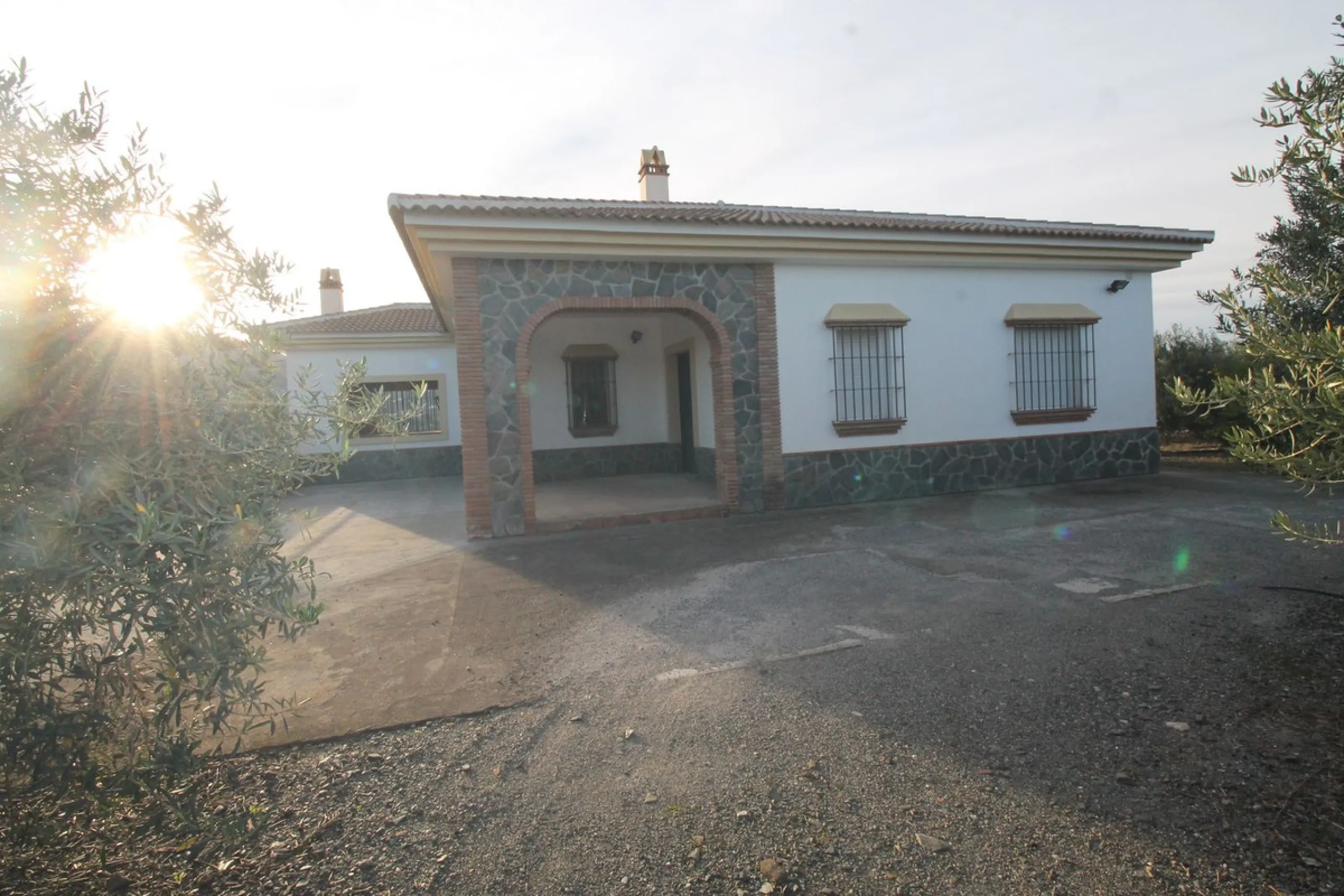 Plot - Residential Plot в продаже в Alora, Málaga. Площадь дома 330 м². Площадь участка 10000 м²