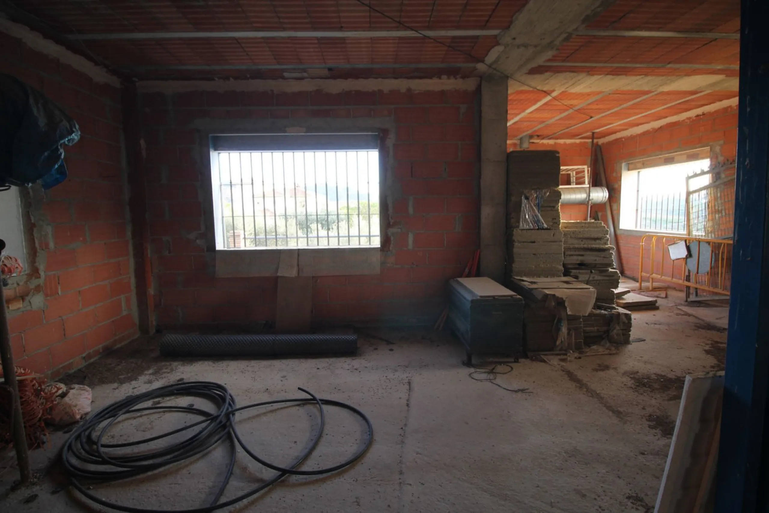 Plot - Residential Plot в продаже в Alora, Málaga. Площадь дома 330 м². Площадь участка 10000 м²