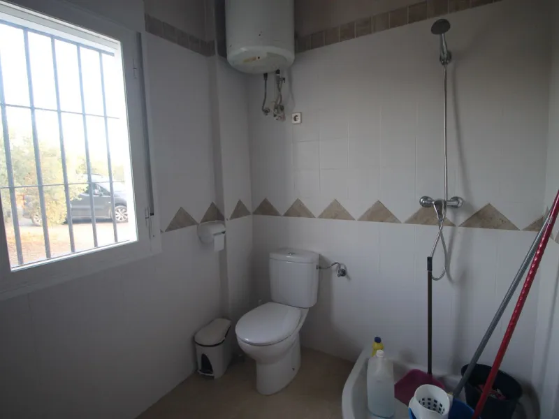 Plot - Residential Plot в продаже в Alora, Málaga. Площадь дома 330 м². Площадь участка 10000 м²