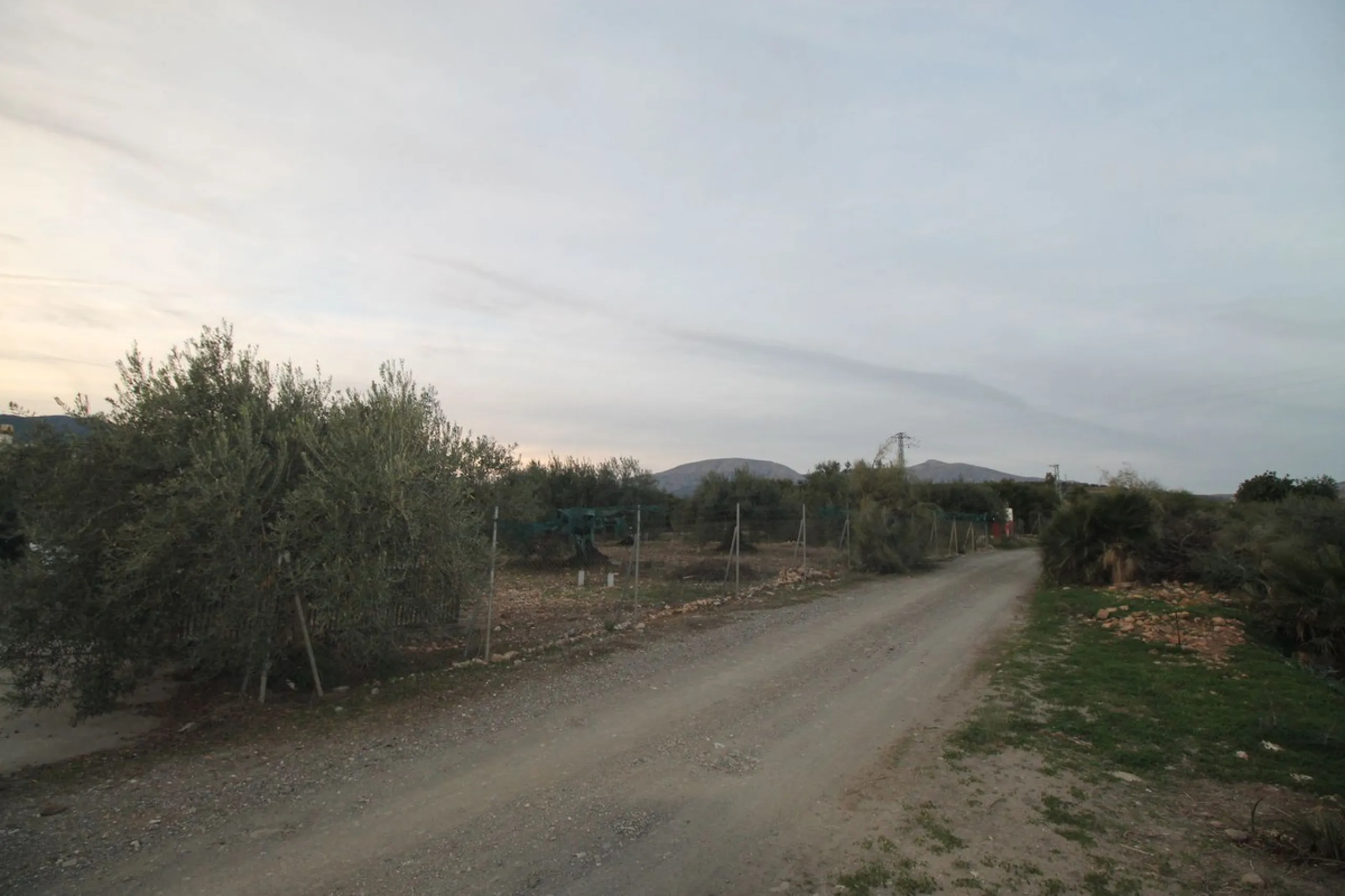 Plot - Residential Plot в продаже в Alora, Málaga. Площадь дома 330 м². Площадь участка 10000 м²