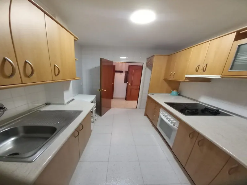 Apartment - Middle Floor Apartment в продаже в Fuengirola, Málaga. В доме 3 спален и 2 ванных комнат. Площадь дома 109 м²