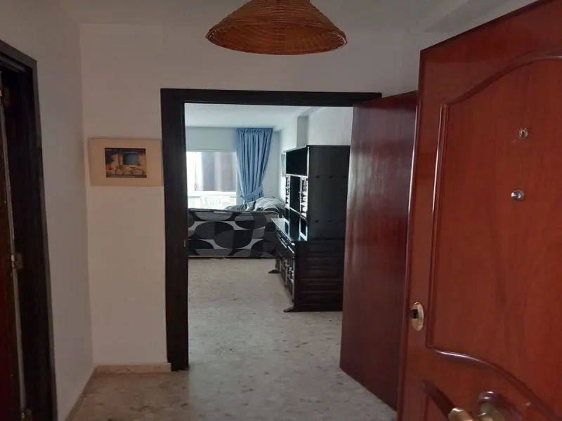 Apartment - Middle Floor Apartment в продаже в Fuengirola, Málaga. В доме 3 спален и 2 ванных комнат. Площадь дома 109 м²