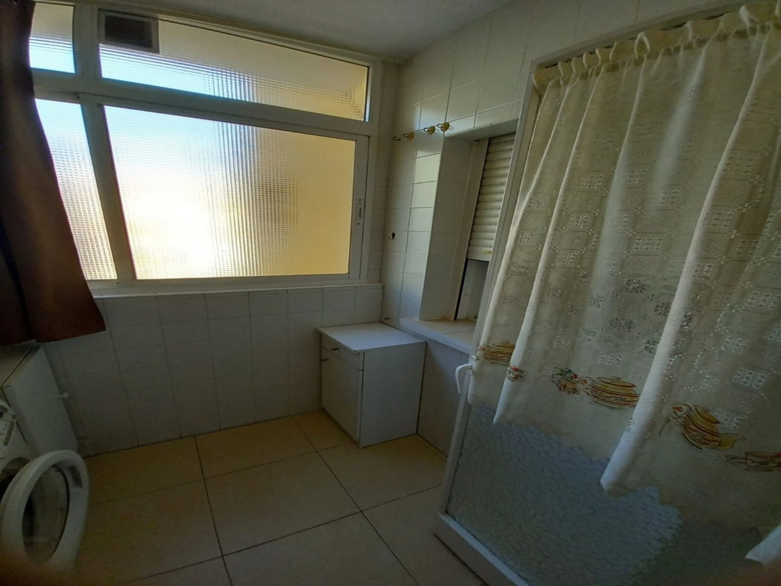 Apartment - Middle Floor Apartment в продаже в Fuengirola, Málaga. В доме 3 спален и 2 ванных комнат. Площадь дома 109 м²