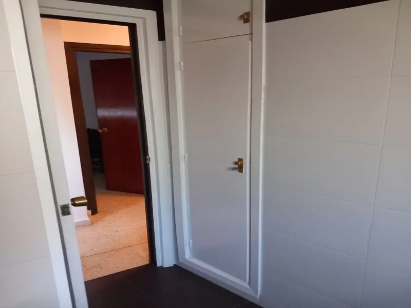Apartment - Middle Floor Apartment в продаже в Fuengirola, Málaga. В доме 3 спален и 2 ванных комнат. Площадь дома 109 м²