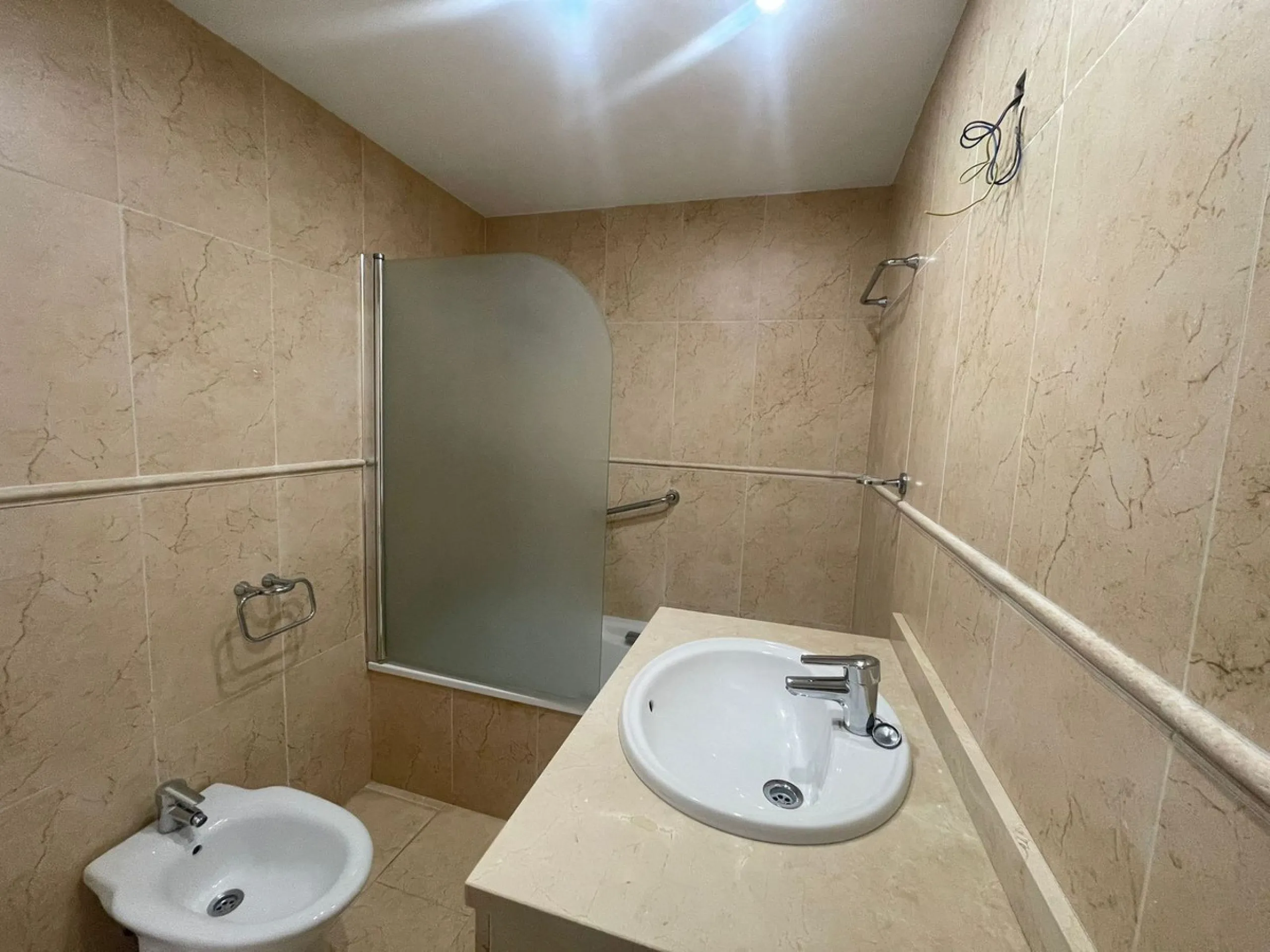 Townhouse with Garden, Terraces, Triple Garage and Communal Pool