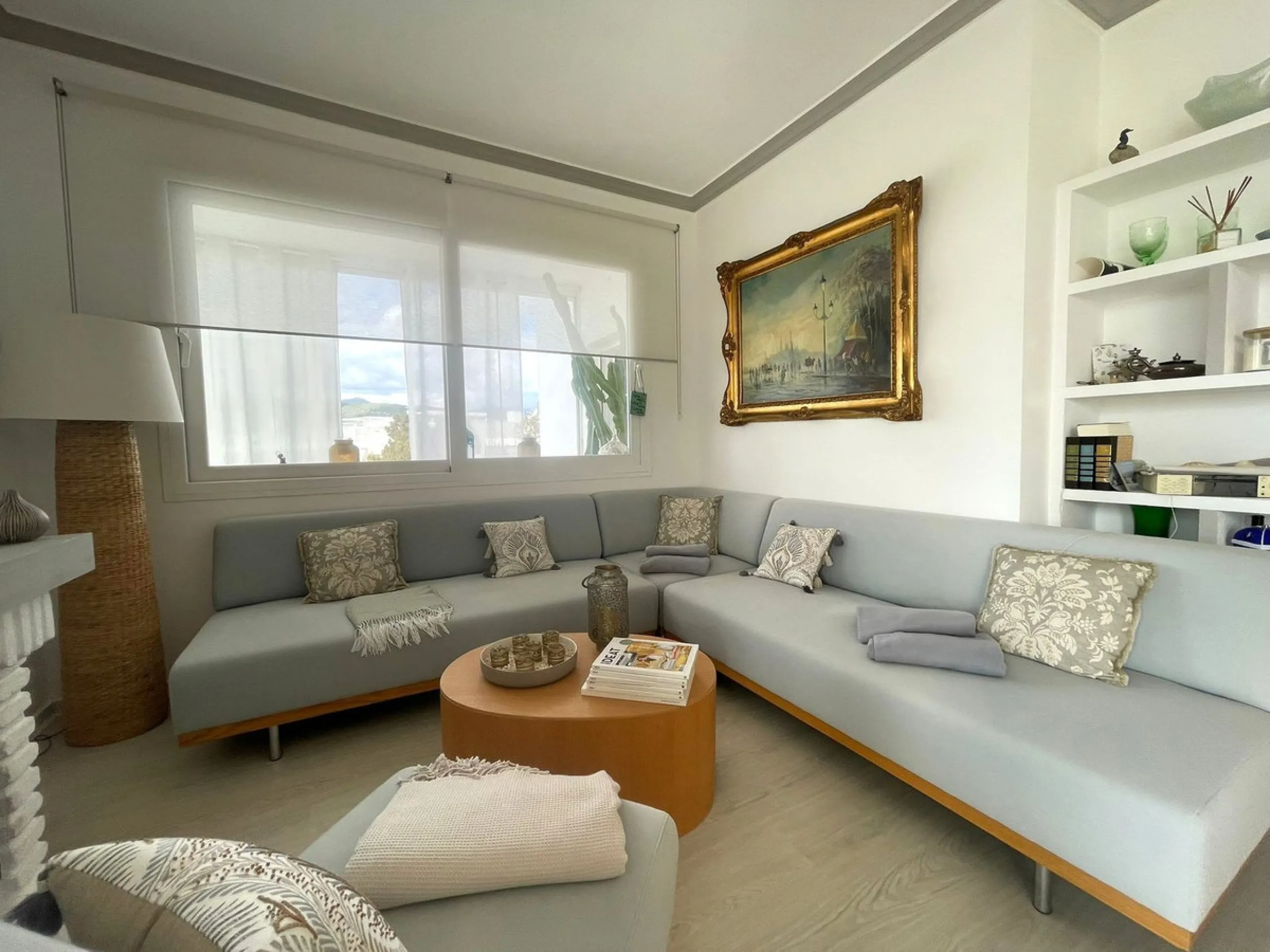 Designer Penthouse Next to the Golf Course – Estepona