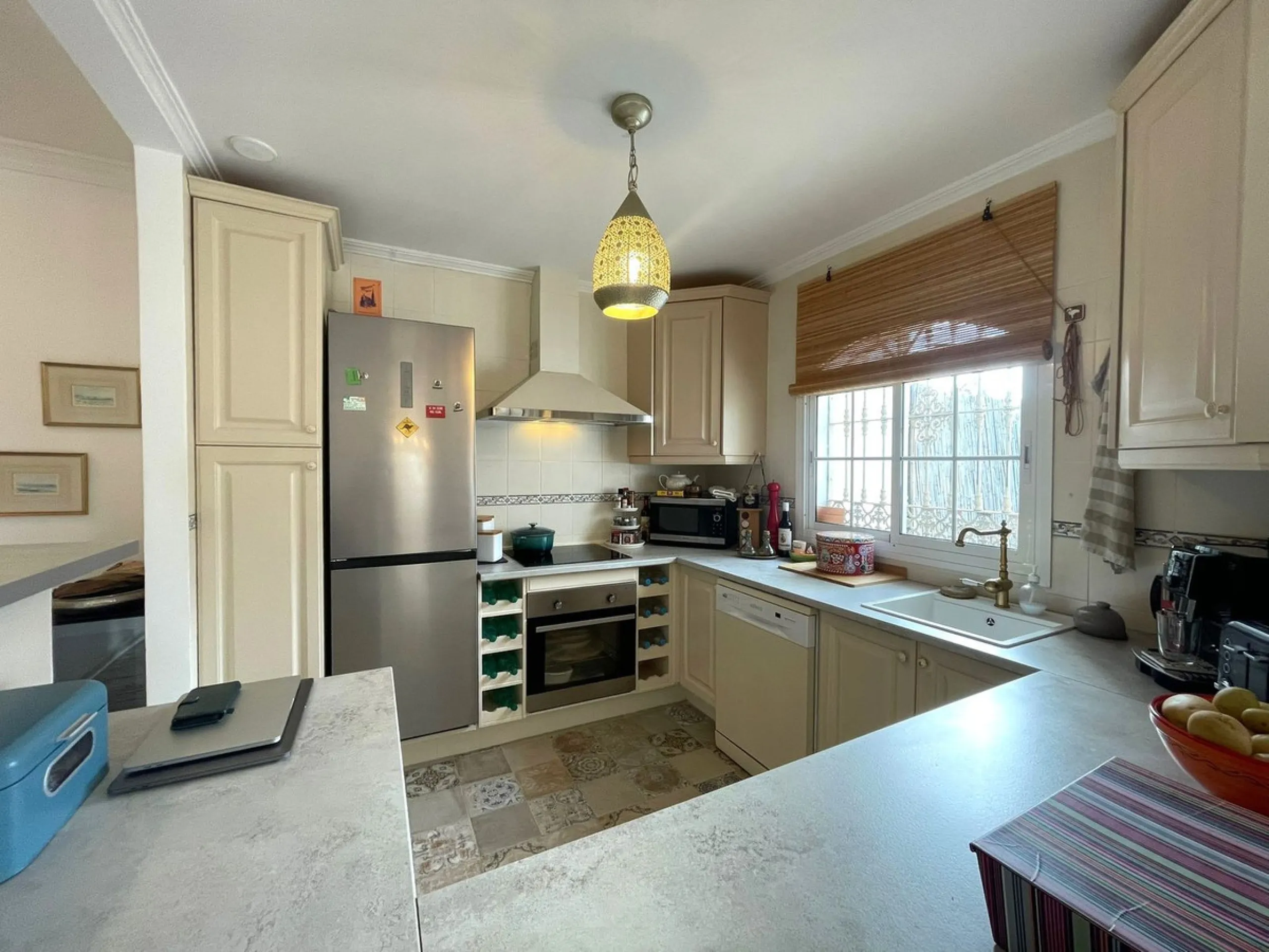 Designer Ground Floor Apartment with Private Garden – Estepona
