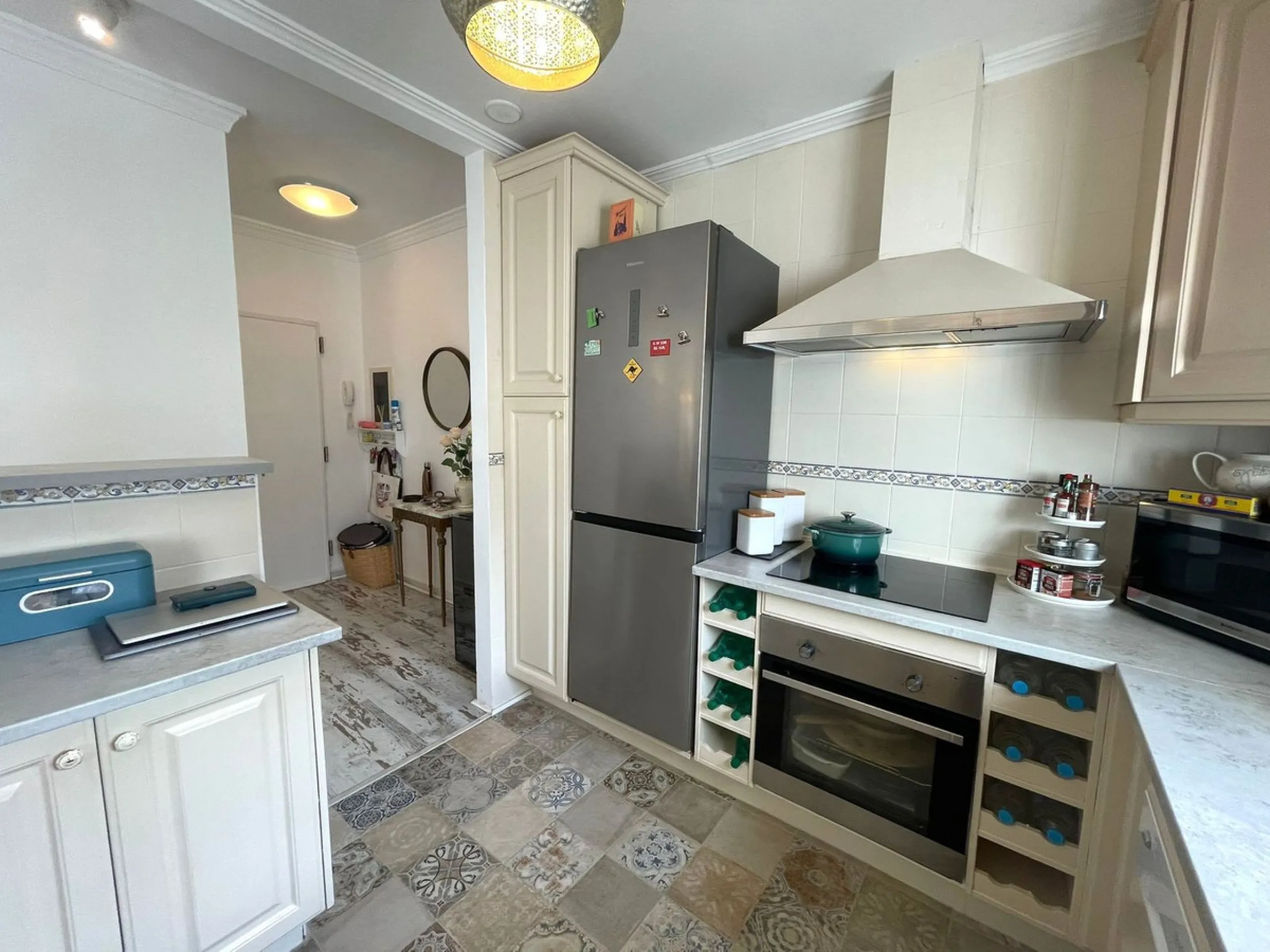 Designer Ground Floor Apartment with Private Garden – Estepona