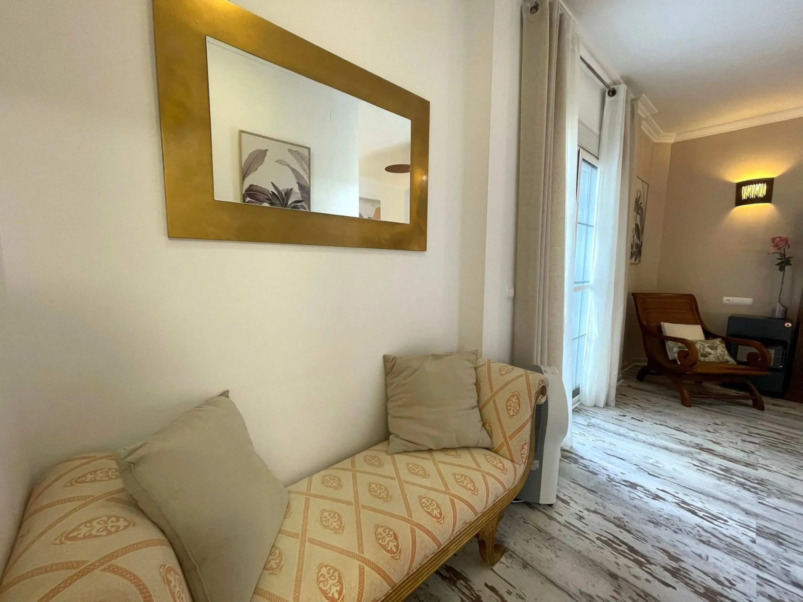 Designer Ground Floor Apartment with Private Garden – Estepona