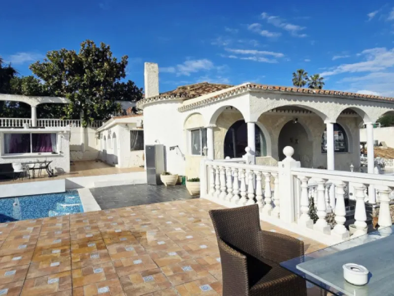 Investment Opportunity: Versatile Villa Ideal for Co‑Living, Boutique B&B or Multi‑Unit Living