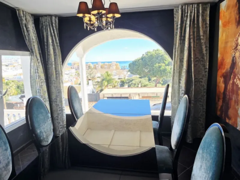 Investment Opportunity: Versatile Villa Ideal for Co‑Living, Boutique B&B or Multi‑Unit Living