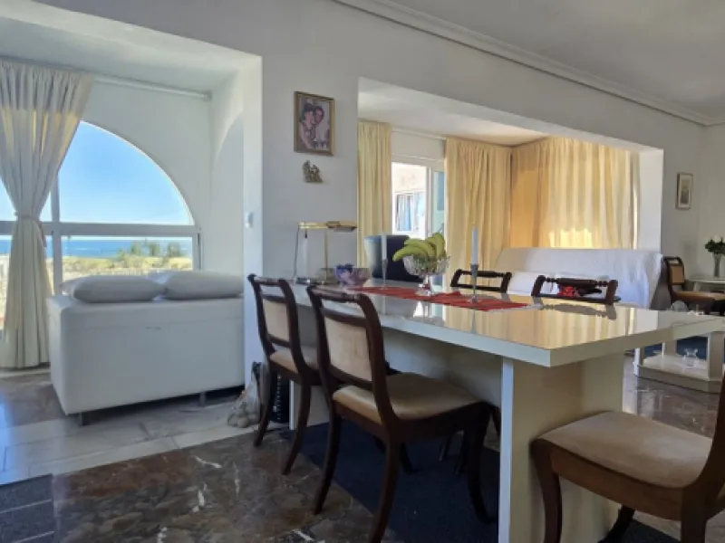 Investment Opportunity: Versatile Villa Ideal for Co‑Living, Boutique B&B or Multi‑Unit Living