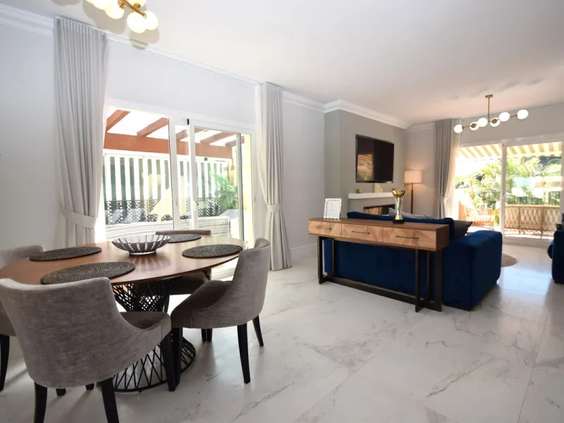 This property is the finest, completely renovated penthouse in La Cala Hills and the surrounding areas.  Everything in this property has been upgraded and modernised, from the new tiled flooring to the bathrooms, kitchen, internal doors and wardrobes in a