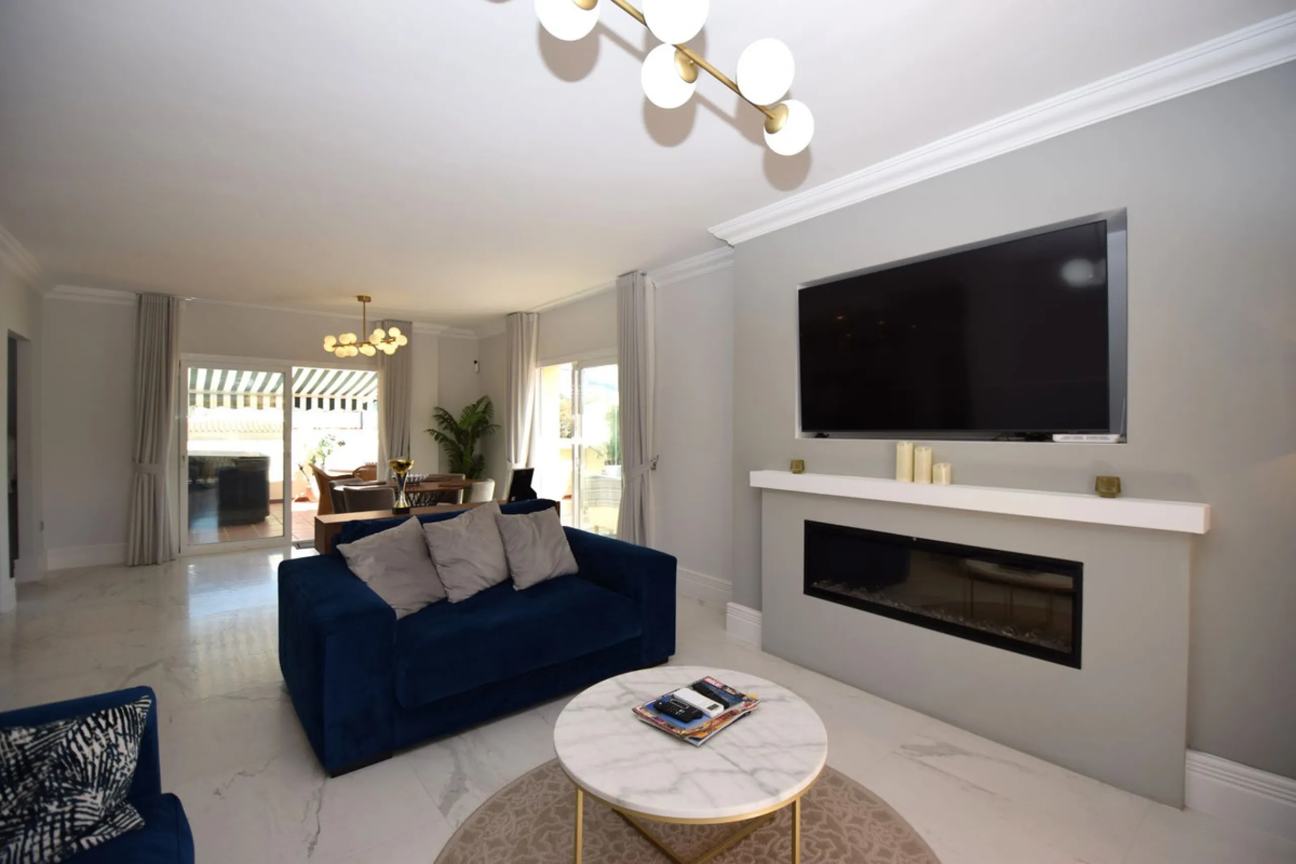 Apartment - Penthouse в продаже в Mijas, Málaga. В доме 3 спален и 2 ванных комнат. Площадь дома 118 м²
