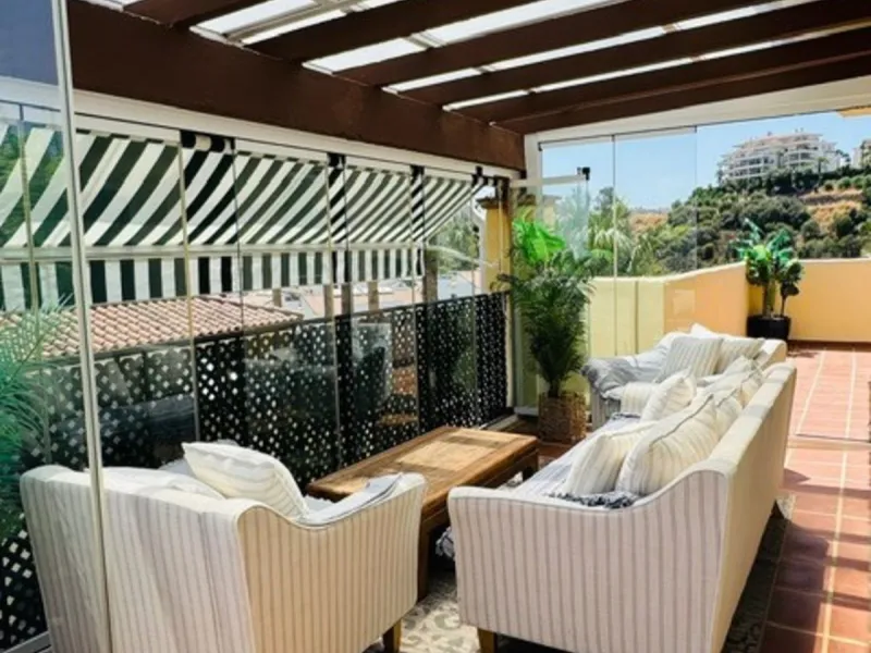 Apartment - Penthouse в продаже в Mijas, Málaga. В доме 3 спален и 2 ванных комнат. Площадь дома 118 м²