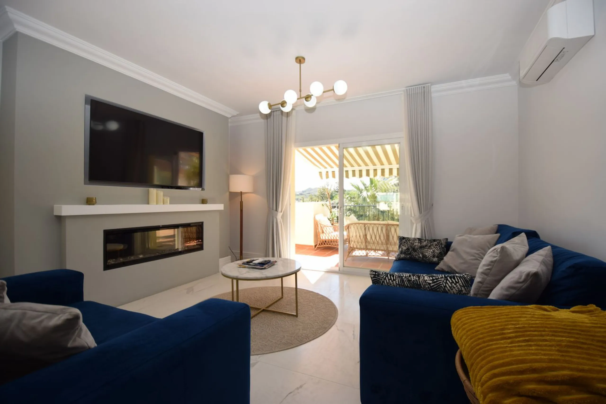 Apartment - Penthouse в продаже в Mijas, Málaga. В доме 3 спален и 2 ванных комнат. Площадь дома 118 м²