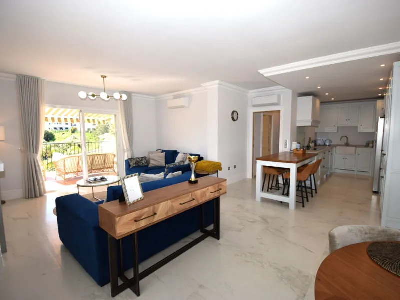 Apartment - Penthouse в продаже в Mijas, Málaga. В доме 3 спален и 2 ванных комнат. Площадь дома 118 м²