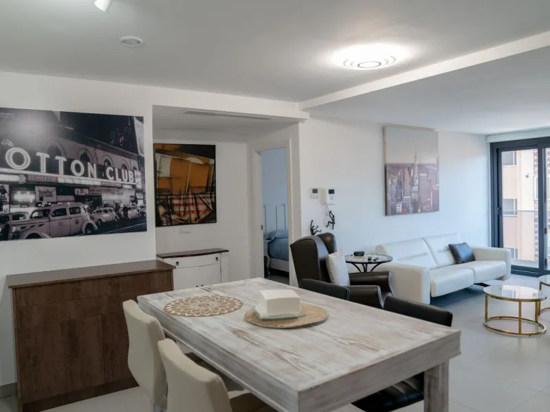 ✨ LIVE THE CITY CENTER. ENJOY THE BEACH. EVERYTHING WITHIN REACH ✨