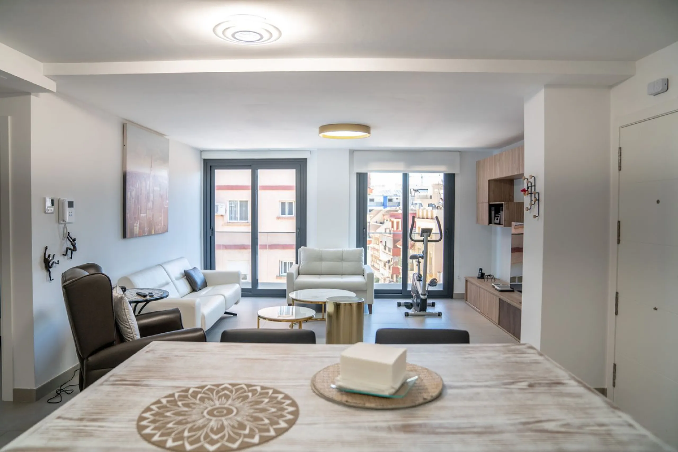 ✨ LIVE THE CITY CENTER. ENJOY THE BEACH. EVERYTHING WITHIN REACH ✨