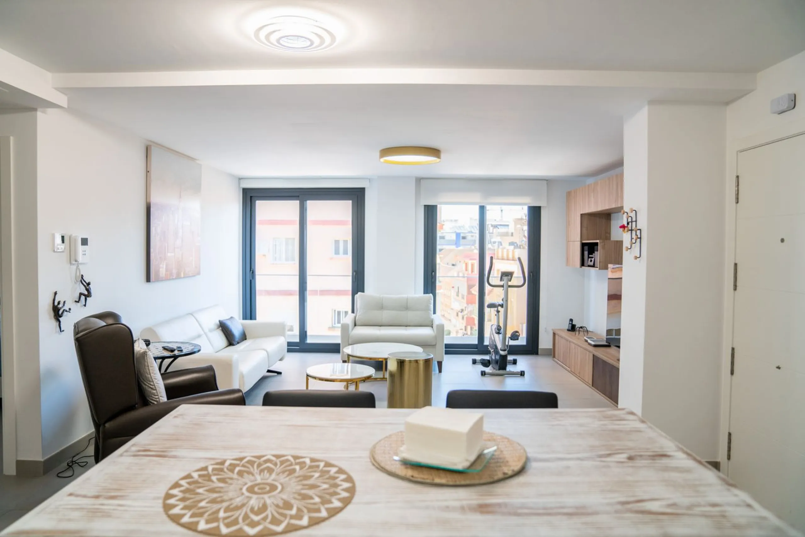 ✨ LIVE THE CITY CENTER. ENJOY THE BEACH. EVERYTHING WITHIN REACH ✨