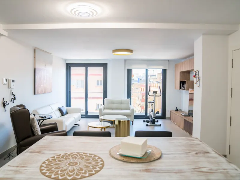 ✨ LIVE THE CITY CENTER. ENJOY THE BEACH. EVERYTHING WITHIN REACH ✨