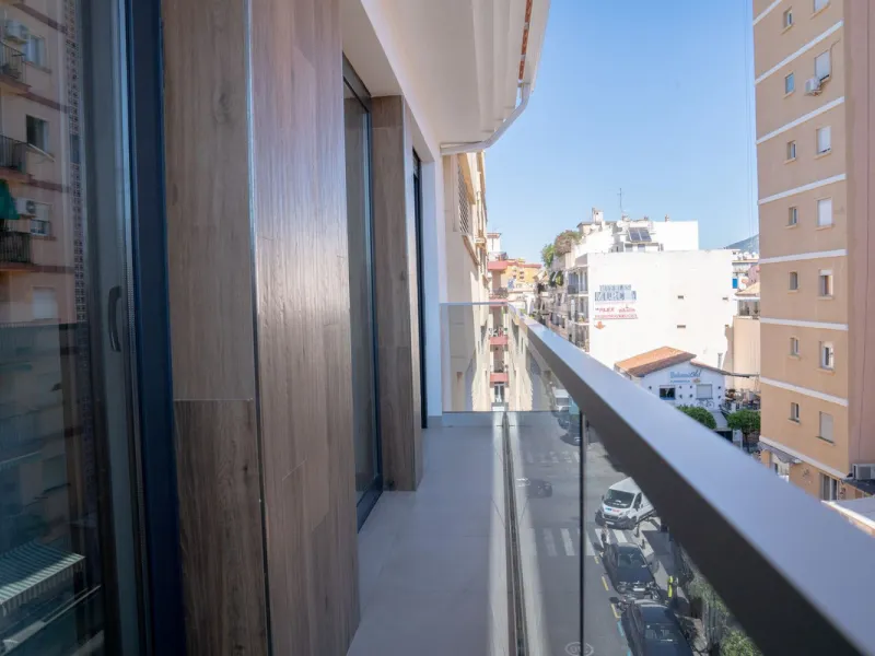 ✨ LIVE THE CITY CENTER. ENJOY THE BEACH. EVERYTHING WITHIN REACH ✨