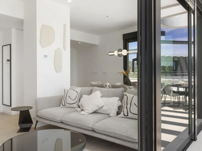 Vita offers many reasons to enjoy a perfect stay. The cozy living room, furnished with comfortable seating, a TV, and WiFi, is the ideal place to relax after a day full of adventures.
