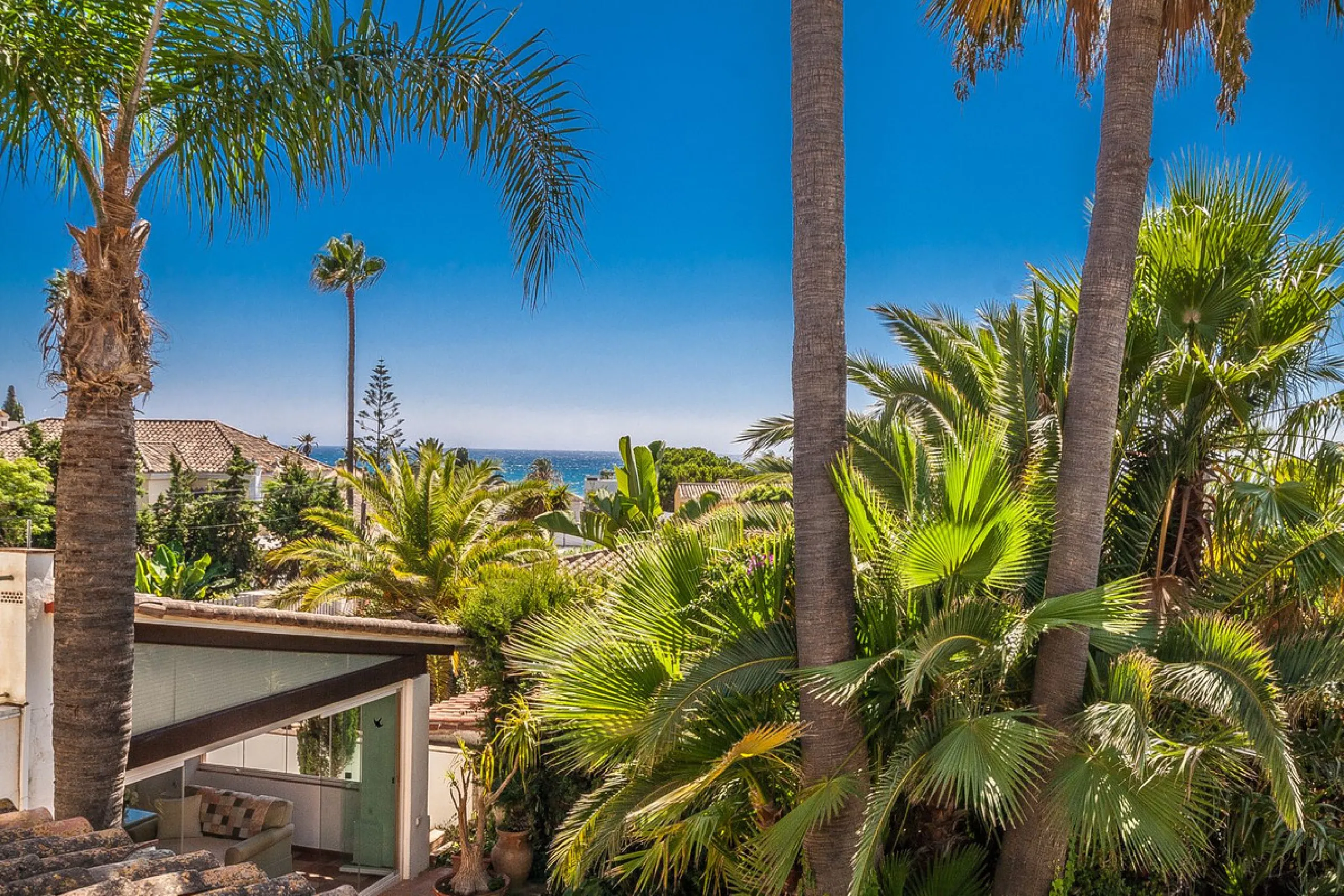Nestled in the highly sought-after beachside community of Marbesa, this majestic villa exudes charm and character. Designed with timeless style and elegant details, the property offers a warm and inviting atmosphere, perfectly blending classic Mediterrane
