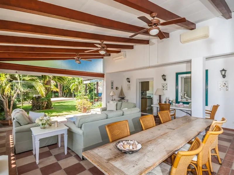 Nestled in the highly sought-after beachside community of Marbesa, this majestic villa exudes charm and character. Designed with timeless style and elegant details, the property offers a warm and inviting atmosphere, perfectly blending classic Mediterrane
