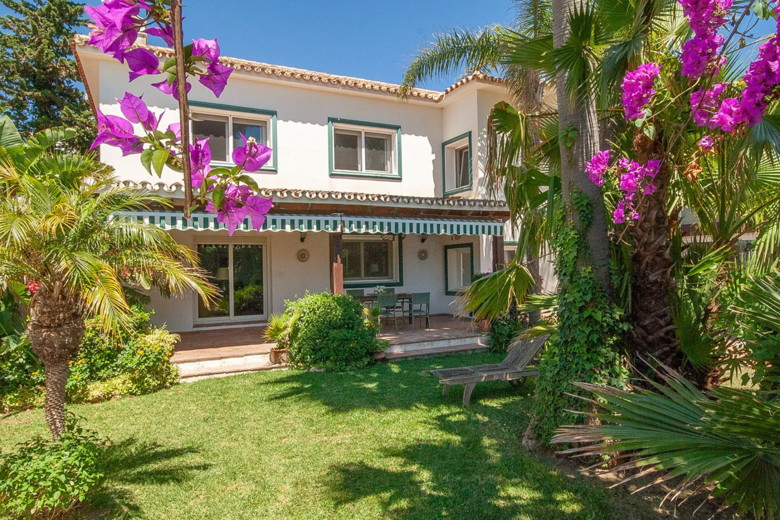 Nestled in the highly sought-after beachside community of Marbesa, this majestic villa exudes charm and character. Designed with timeless style and elegant details, the property offers a warm and inviting atmosphere, perfectly blending classic Mediterrane