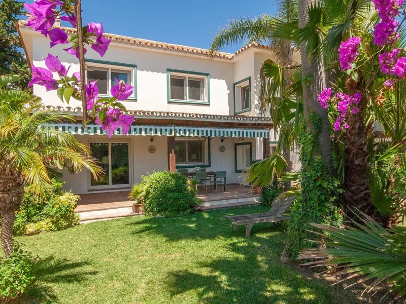Nestled in the highly sought-after beachside community of Marbesa, this majestic villa exudes charm and character. Designed with timeless style and elegant details, the property offers a warm and inviting atmosphere, perfectly blending classic Mediterrane