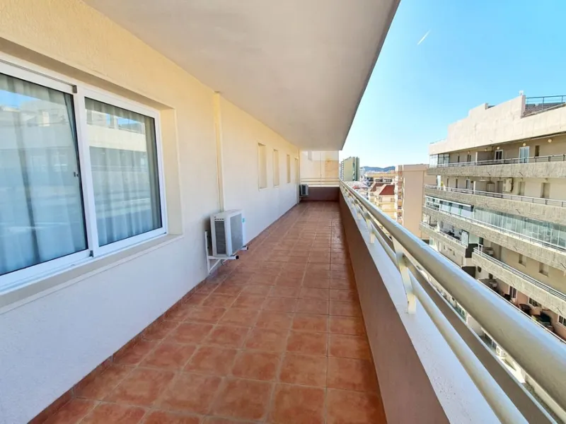 Lovely 2 bedroom apartment front line beach with a large wrap around terrace. This property offers a double bedroom and smaller one, fully equipped kitchen, bathroom and lounge dining with terrace, boasting stunning sea and mountain views. It isset in a b