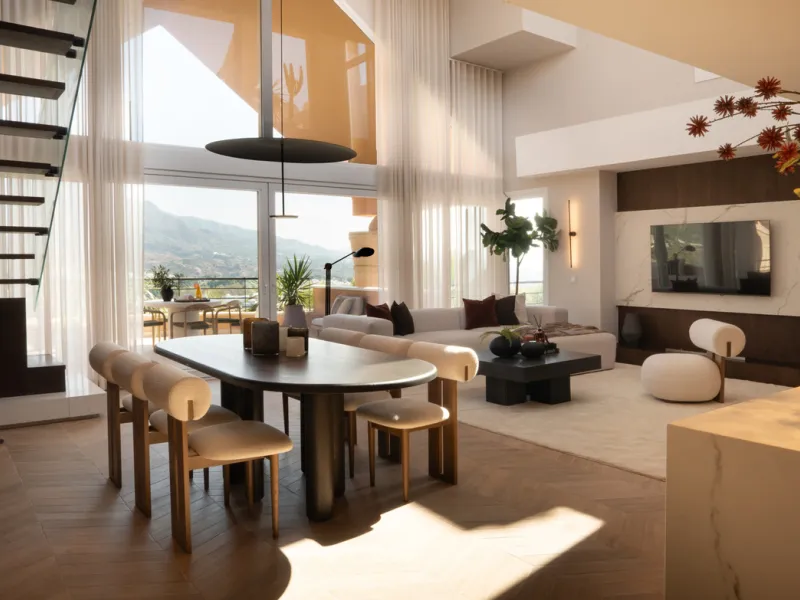 Apartment - Penthouse в продаже в Marbella, Málaga. В доме 3 спален и 3 ванных комнат. Площадь дома 170 м²