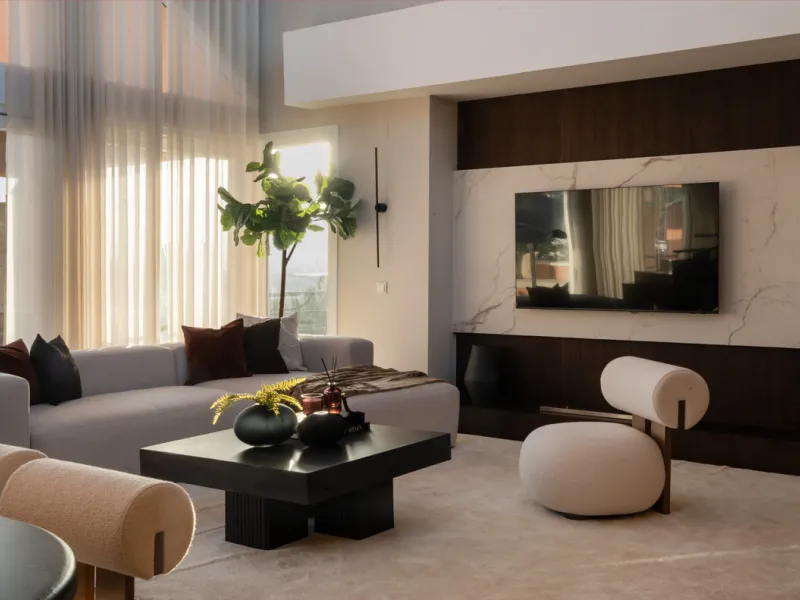 Apartment - Penthouse в продаже в Marbella, Málaga. В доме 3 спален и 3 ванных комнат. Площадь дома 170 м²