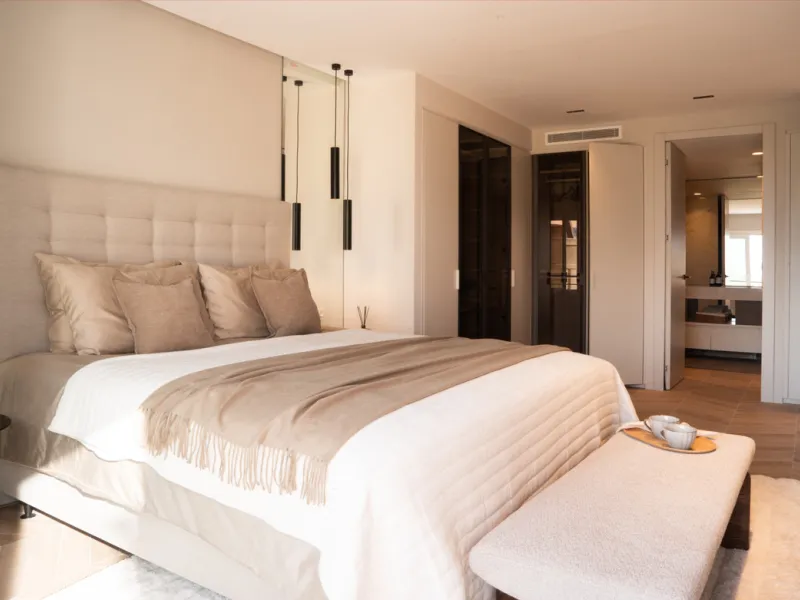 Apartment - Penthouse в продаже в Marbella, Málaga. В доме 3 спален и 3 ванных комнат. Площадь дома 170 м²