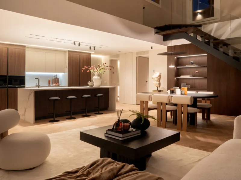 Apartment - Penthouse в продаже в Marbella, Málaga. В доме 3 спален и 3 ванных комнат. Площадь дома 170 м²