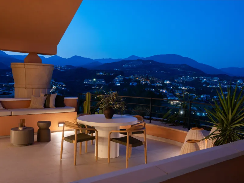 Apartment - Penthouse в продаже в Marbella, Málaga. В доме 3 спален и 3 ванных комнат. Площадь дома 170 м²
