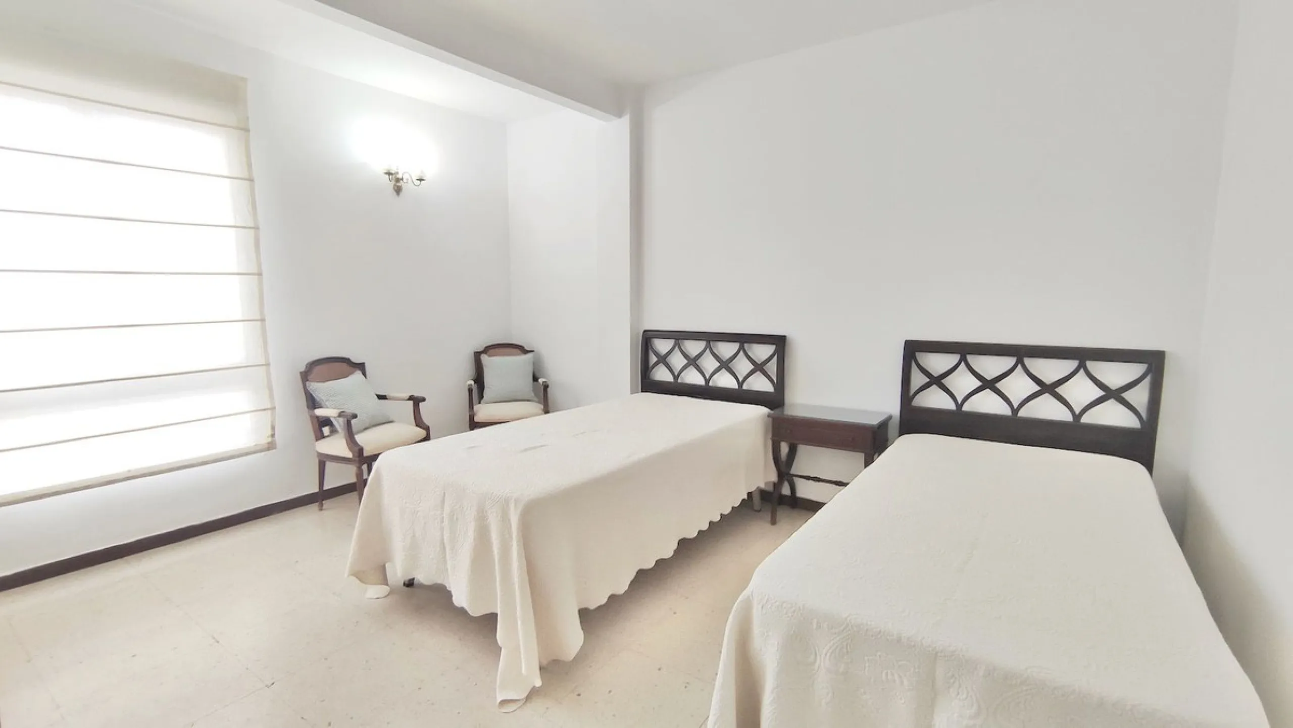 Apartment - Middle Floor Apartment в продаже в Marbella, Málaga. В доме 4 спален и 3 ванных комнат. Площадь дома 158 м²
