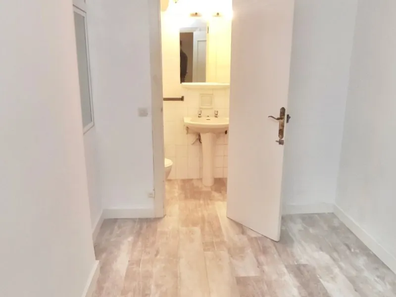Apartment - Middle Floor Apartment в продаже в Marbella, Málaga. В доме 4 спален и 3 ванных комнат. Площадь дома 158 м²