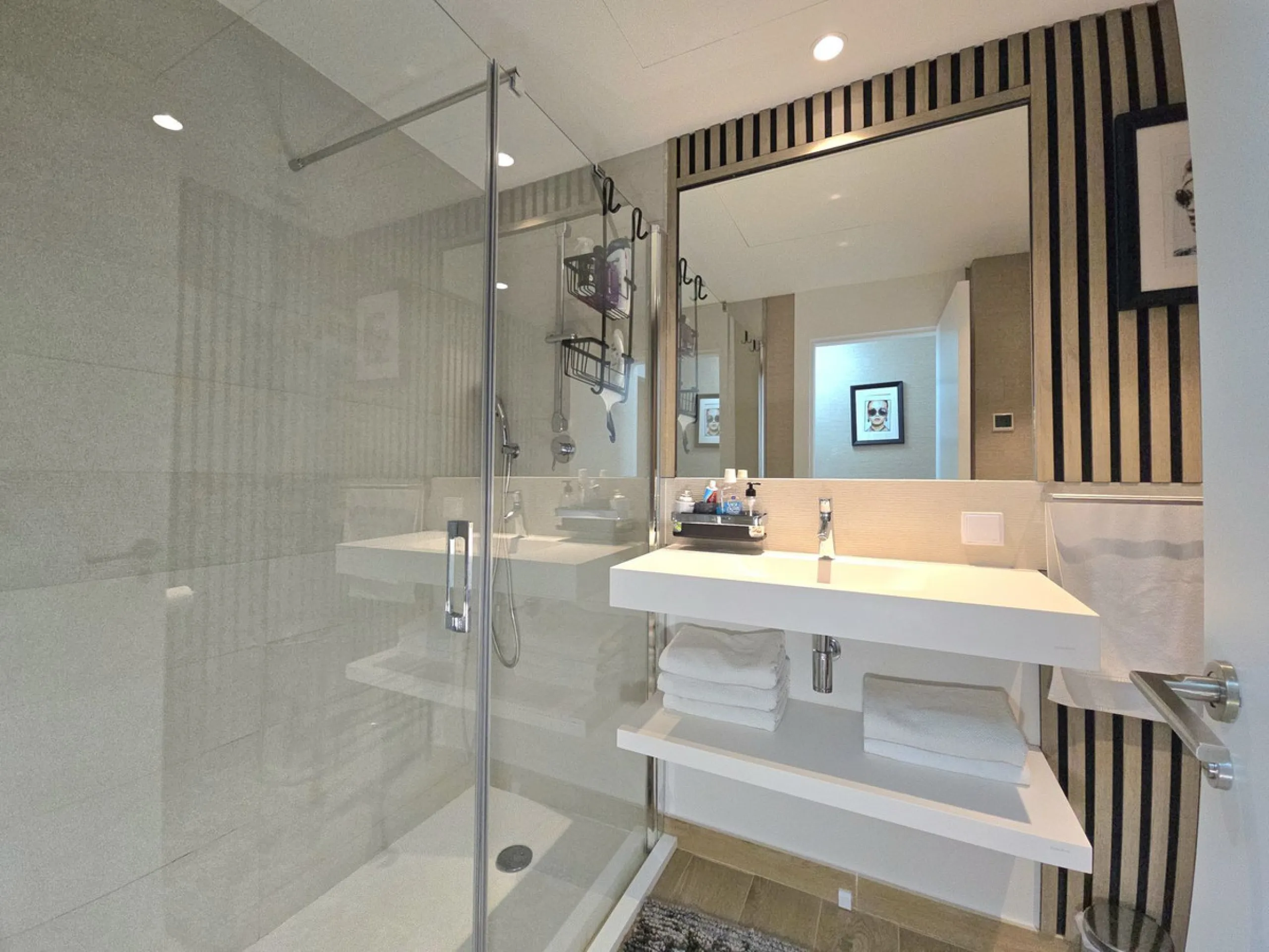 Exclusive 2-Bedroom Apartment in Higuerón West –Phase 6!