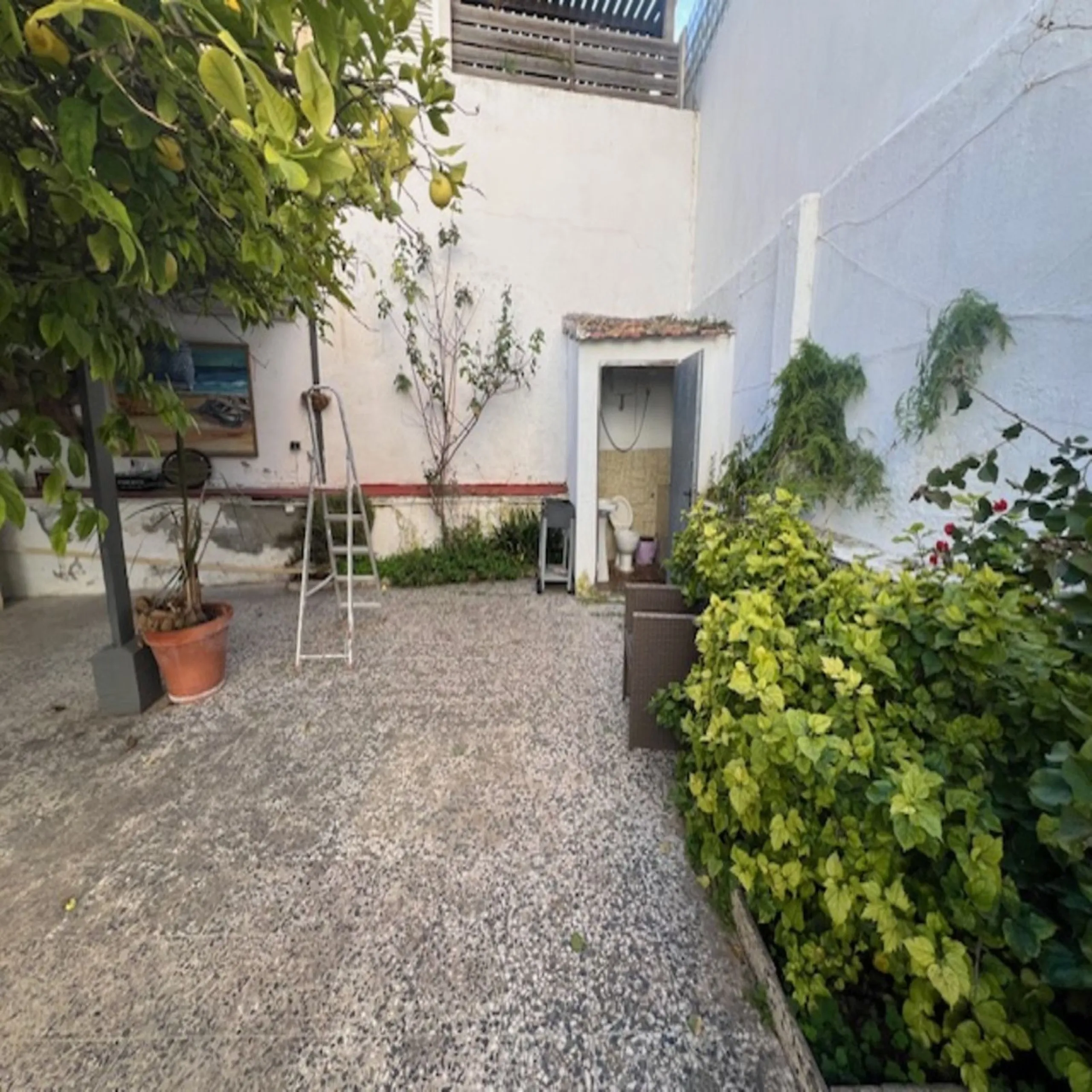 Large house almost in the center of Malaga.
