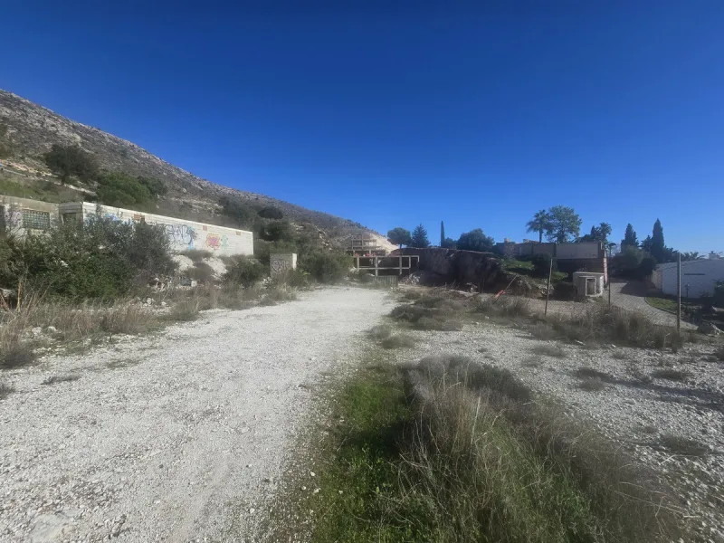 Development land with approval to construct 46 apartments - Stunning sea views
