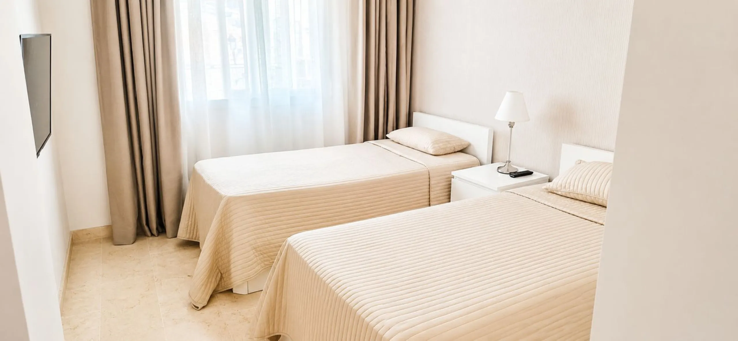 Apartment - Penthouse в продаже в Marbella, Málaga. В доме 2 спален и 2 ванных комнат. Площадь дома 111 м²