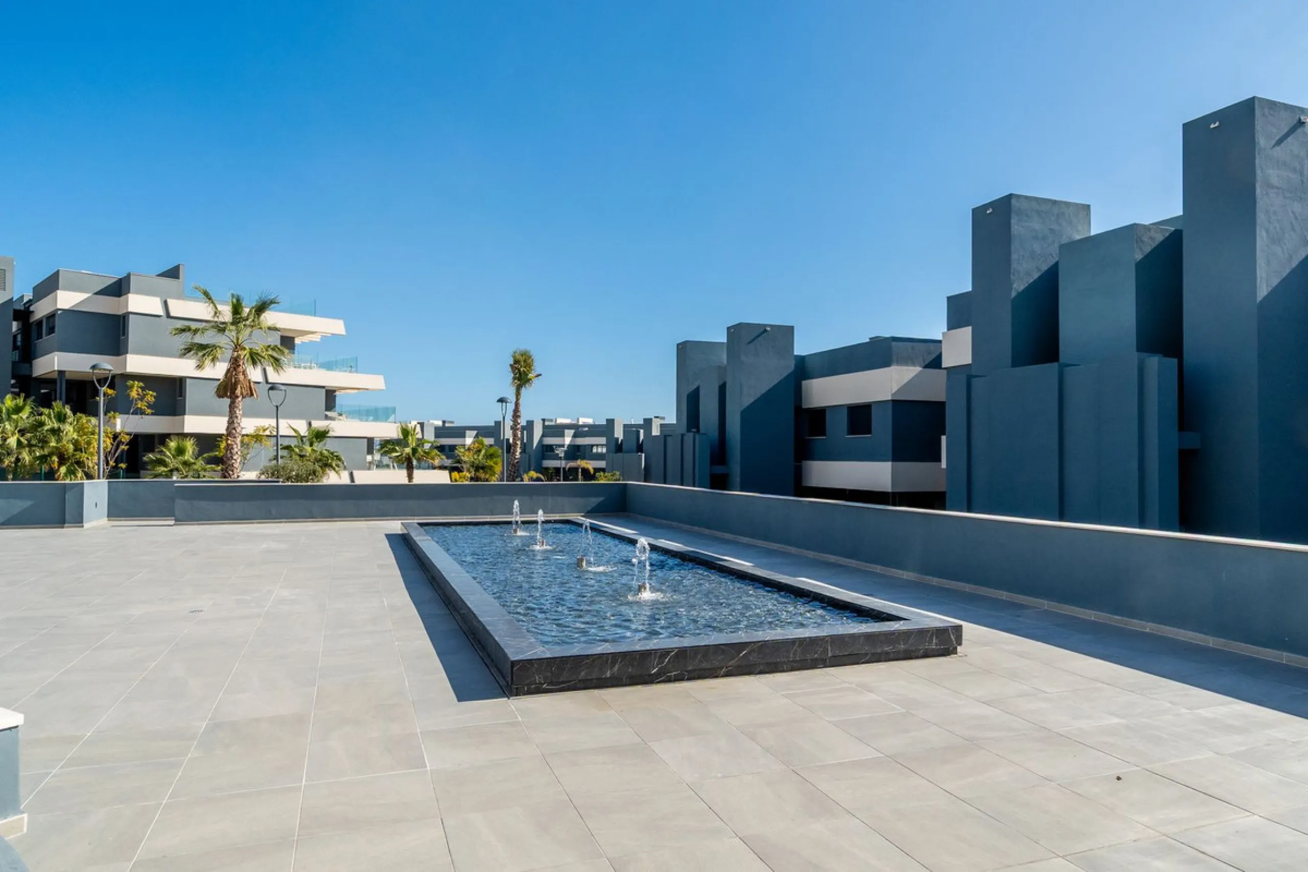 Bright and spacious 3-bedroom, 2-bathroom first-floor apartment located in the sought-after Oasis325 Phase 2 on the New Golden Mile. Featuring beautiful sea views, modern design, and high-quality finishes, this property is ideal for both living and invest